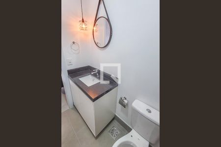 Banheiro de apartamento para alugar com 1 quarto, 30m² em Auxiliadora, Porto Alegre
