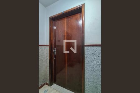 Apartamento para alugar com 60m², 2 quartos e 1 vagaEntrada