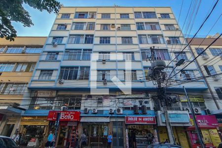 Apartamento para alugar com 60m², 2 quartos e 1 vagaFachada do Condomínio