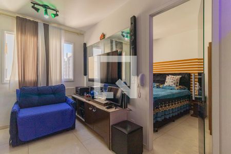 Sala de apartamento para alugar com 1 quarto, 24m² em Paraíso do Morumbi, São Paulo
