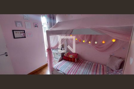 Casa à venda com 140m², 3 quartos e 2 vagas Casa à venda com 140m², 3 quartos e 2 vagasQuarto 3