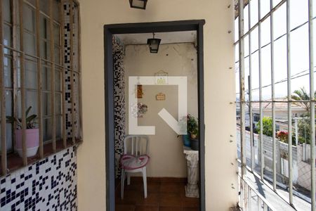 Casa à venda com 120m², 4 quartos e 2 vagas Casa à venda com 120m², 4 quartos e 2 vagasSacada