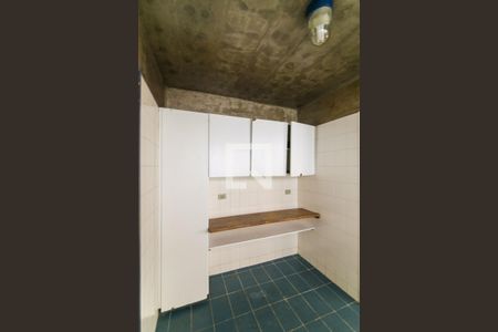 Casa à venda com 260m², 4 quartos e 4 vagas Casa à venda com 260m², 4 quartos e 4 vagasÁrea de Serviço