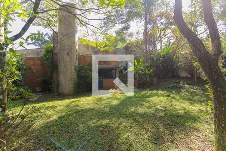 Casa à venda com 260m², 4 quartos e 4 vagas Casa à venda com 260m², 4 quartos e 4 vagasJardim