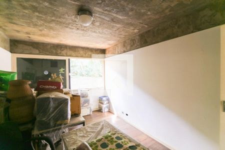 Casa à venda com 260m², 4 quartos e 4 vagas Casa à venda com 260m², 4 quartos e 4 vagasQuarto 1