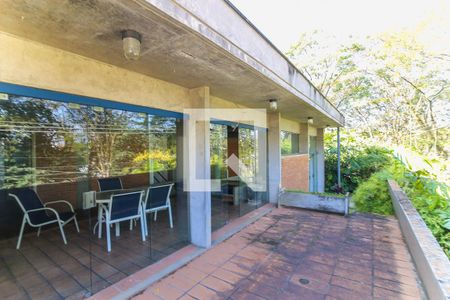 Casa à venda com 260m², 4 quartos e 4 vagas Casa à venda com 260m², 4 quartos e 4 vagasVaranda da Sala