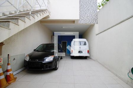Casa à venda com 148m², 3 quartos e 4 vagas Casa à venda com 148m², 3 quartos e 4 vagasGaragem