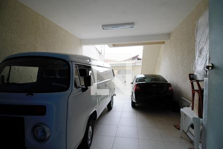 Casa à venda com 148m², 3 quartos e 4 vagas Casa à venda com 148m², 3 quartos e 4 vagasGaragem
