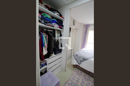 Casa à venda com 148m², 3 quartos e 4 vagas Casa à venda com 148m², 3 quartos e 4 vagasCloset da suíte 1