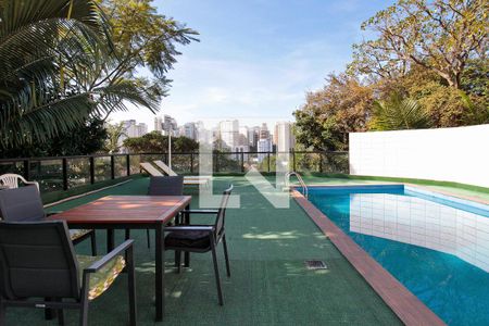 Casa à venda com 720m², 5 quartos e 5 vagasÁrea Externa