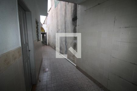 Casa para alugar com 78m², 2 quartos e 1 vagaCorredor