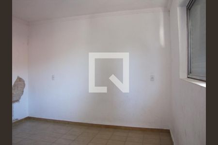 Casa à venda com 110m², 4 quartos e 4 vagasCasa 2 - Quarto 1