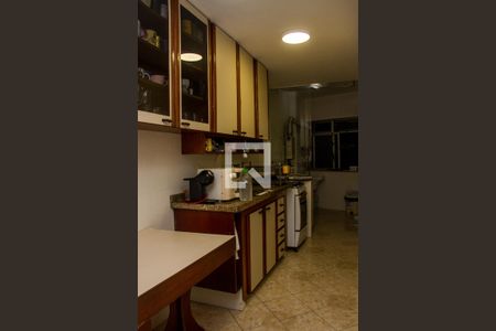 Apartamento à venda com 90m², 3 quartos e 1 vagaCozinha