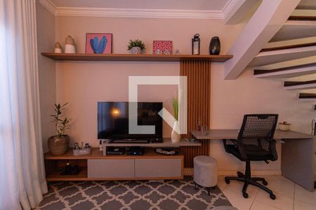 Sala de casa de condomínio para alugar com 2 quartos, 115m² em Jardim Alvorada, Sorocaba