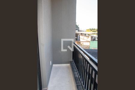Varanda de kitnet/studio para alugar com 1 quarto, 30m² em Vila Nilo, São Paulo