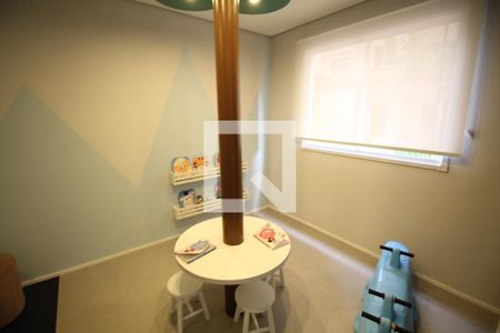 Apartamento à venda com 33m², 2 quartos e sem vagaÁrea comum