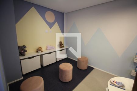 Apartamento à venda com 33m², 2 quartos e sem vagaÁrea comum