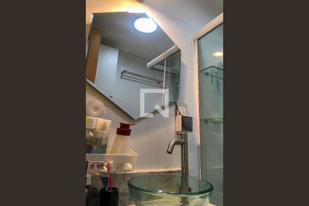 Apartamento à venda com 100m², 2 quartos e 1 vagaBanheiro da Suíte