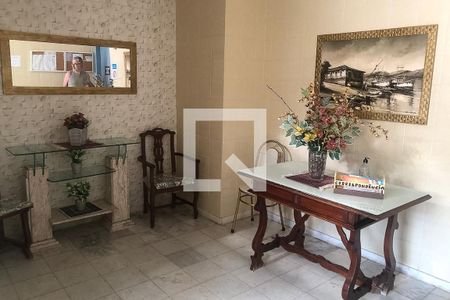 Apartamento à venda com 100m², 2 quartos e 1 vagaÁrea comum