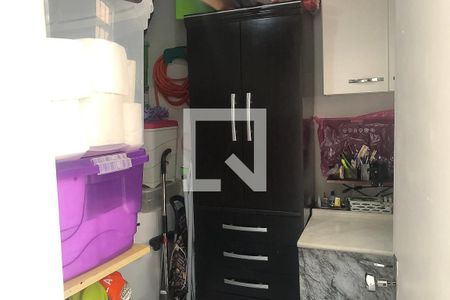 Apartamento à venda com 100m², 2 quartos e 1 vagaÁrea de Serviço