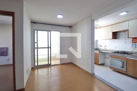 Sala de apartamento à venda com 2 quartos, 51m² em Utinga, Santo André