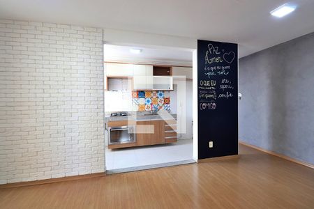 Sala de apartamento à venda com 2 quartos, 51m² em Utinga, Santo André