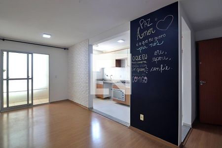 Sala de apartamento à venda com 2 quartos, 51m² em Utinga, Santo André