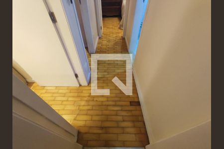 Apartamento à venda com 75m², 2 quartos e sem vaga Apartamento à venda com 75m², 2 quartos e sem vagaCorredor