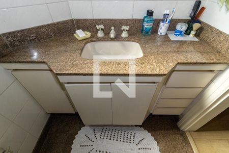 Apartamento à venda com 242m², 4 quartos e 4 vagas Apartamento à venda com 242m², 4 quartos e 4 vagasSuíte 3