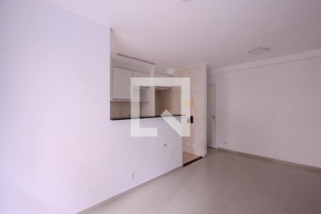 Sala de apartamento para alugar com 2 quartos, 50m² em Jardim São Savério, São Paulo