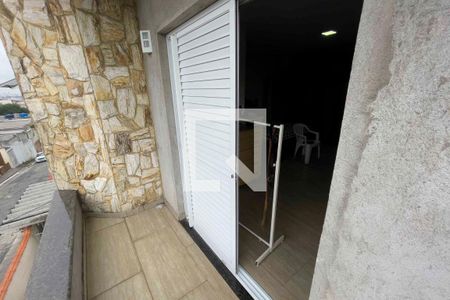 Casa à venda com 200m², 4 quartos e 4 vagas Casa à venda com 200m², 4 quartos e 4 vagasVaranda - Quarto 1