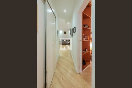 Apartamento à venda com 68m², 3 quartos e 1 vaga Apartamento à venda com 68m², 3 quartos e 1 vagaCorredor