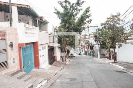 Casa à venda com 320m², 3 quartos e 2 vagas Casa à venda com 320m², 3 quartos e 2 vagasFachada