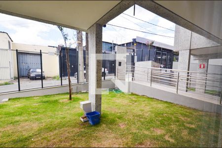 Apartamento à venda com 64m², 2 quartos e 2 vagasEntrada