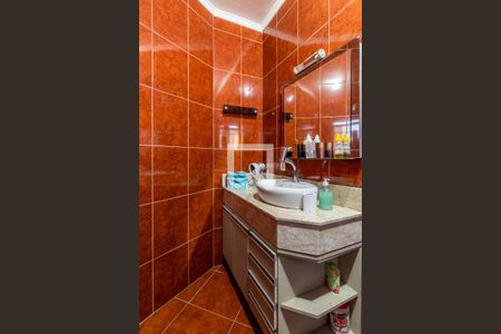Casa à venda com 280m², 3 quartos e 4 vagas Casa à venda com 280m², 3 quartos e 4 vagasBanheiro
