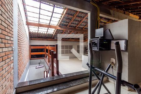 Casa à venda com 280m², 3 quartos e 4 vagas Casa à venda com 280m², 3 quartos e 4 vagasÁrea Academia