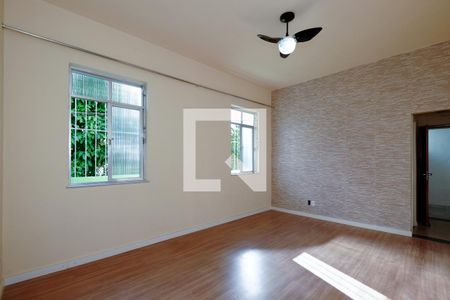 Sala de casa à venda com 2 quartos, 97m² em Grajaú, Rio de Janeiro
