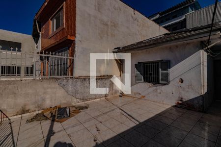 Casa à venda com 600m², 3 quartos e 3 vagas Casa à venda com 600m², 3 quartos e 3 vagasÁrea Externa