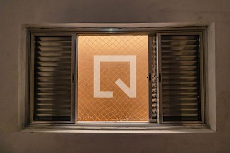 Casa à venda com 600m², 3 quartos e 3 vagas Casa à venda com 600m², 3 quartos e 3 vagasQuarto 2