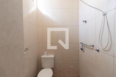 Casa à venda com 180m², 3 quartos e 2 vagas Casa à venda com 180m², 3 quartos e 2 vagasBanheiro 2