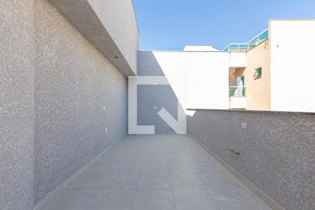 Apartamento à venda com 101m², 2 quartos e 1 vaga Apartamento à venda com 101m², 2 quartos e 1 vagaCobertura