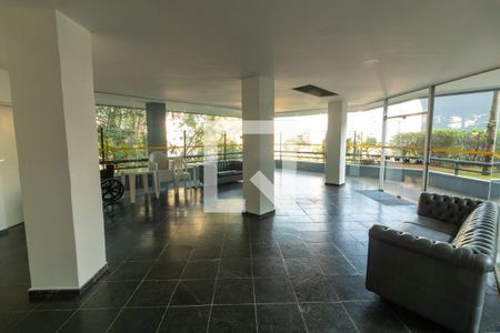 Apartamento à venda com 100m², 2 quartos e 1 vagaÁrea Comum