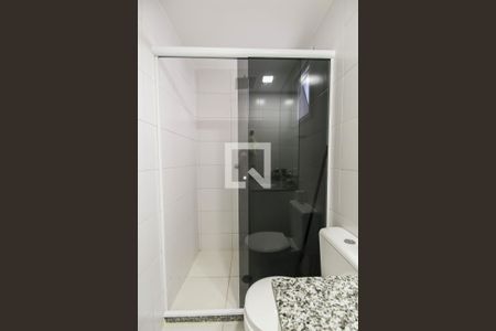 Apartamento à venda com 64m², 2 quartos e 1 vaga Apartamento à venda com 64m², 2 quartos e 1 vagaBanheiro