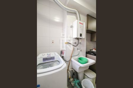 Apartamento à venda com 64m², 2 quartos e 1 vaga Apartamento à venda com 64m², 2 quartos e 1 vagaÁrea de Serviço