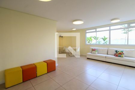 Apartamento à venda com 64m², 2 quartos e 1 vaga Apartamento à venda com 64m², 2 quartos e 1 vagaÁrea Comum