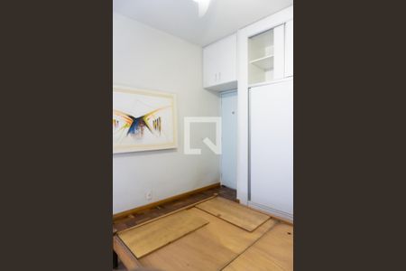 Apartamento à venda com 98m², 3 quartos e 1 vagaQuarto 2
