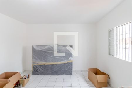 Casa à venda com 143m², 3 quartos e 2 vagas Casa à venda com 143m², 3 quartos e 2 vagasEdícula