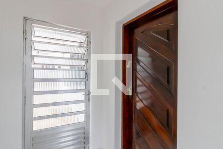 Casa à venda com 143m², 3 quartos e 2 vagas Casa à venda com 143m², 3 quartos e 2 vagasEntrada