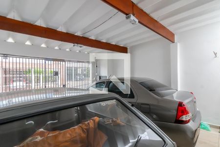 Casa à venda com 143m², 3 quartos e 2 vagas Casa à venda com 143m², 3 quartos e 2 vagasGaragem