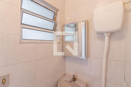 Casa à venda com 143m², 3 quartos e 2 vagas Casa à venda com 143m², 3 quartos e 2 vagasBanheiro de Serviço